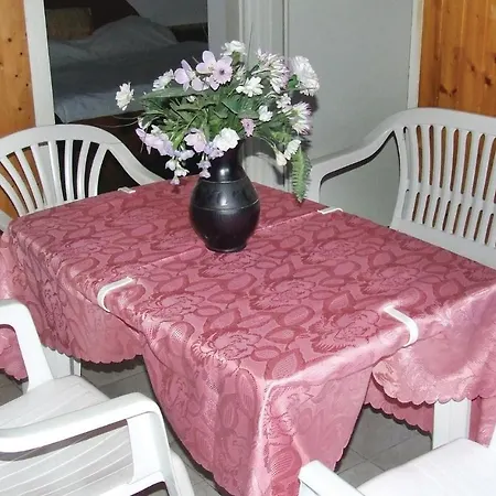 In 19400 Balatonmáriafürdő