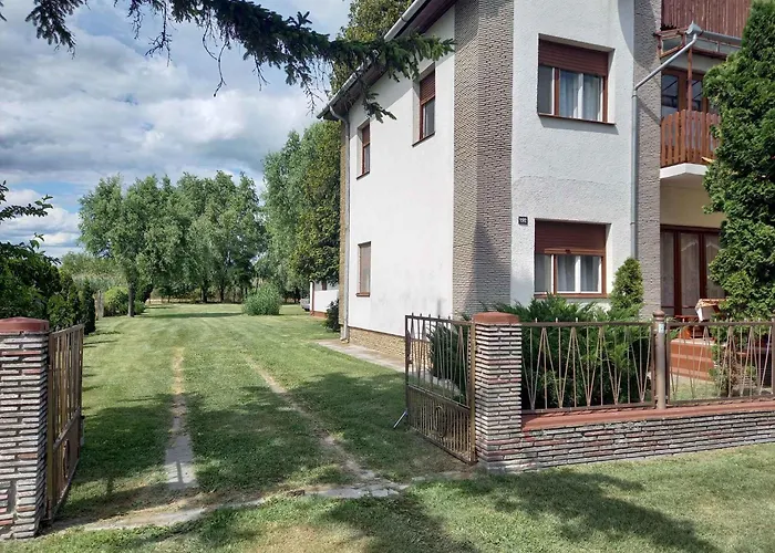 In 19400 Balatonmáriafürdő