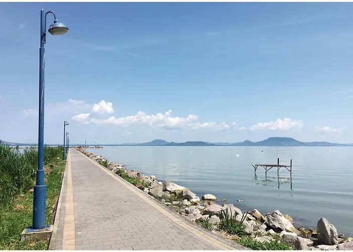 Сasa de vacaciones In 19400 *