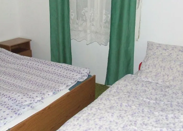 Σπίτι διακοπών In 19400 *